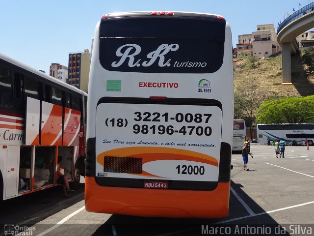 R.K. Turismo 12000 na cidade de Aparecida, São Paulo, Brasil, por Marco Antonio da Silva. Número da foto: #2857558.