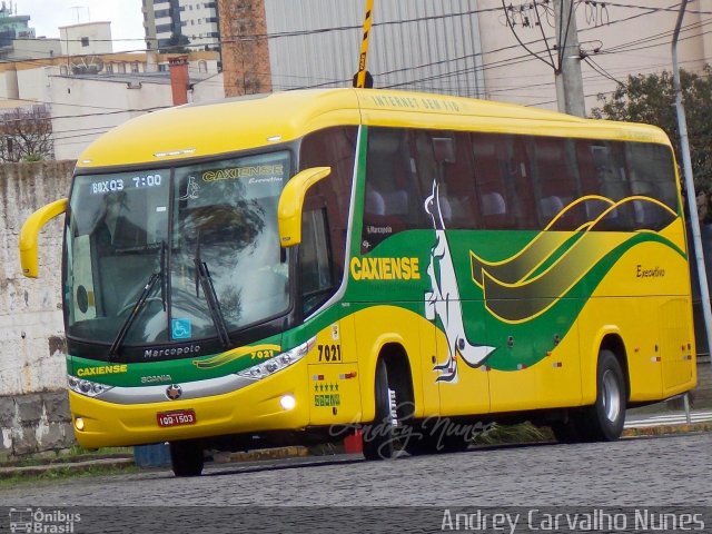 Expresso Caxiense 7021 na cidade de Caxias do Sul, Rio Grande do Sul, Brasil, por Andrey Carvalho Nunes. Número da foto: #2860729.