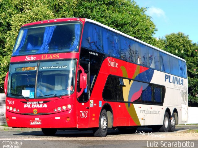 Pluma Conforto e Turismo 7103 na cidade de Curitiba, Paraná, Brasil, por Luiz Scarabotto . ID da foto: 2860418.