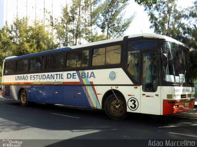 Ônibus Particulares UEI 3 na cidade de Belo Horizonte, Minas Gerais, Brasil, por Adão Raimundo Marcelino. ID da foto: 2860440.