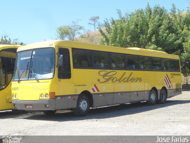 Viação Itapemirim 45011 na cidade de Paraíba do Sul, Rio de Janeiro, Brasil, por Junior Almeida. ID da foto: 2862705.