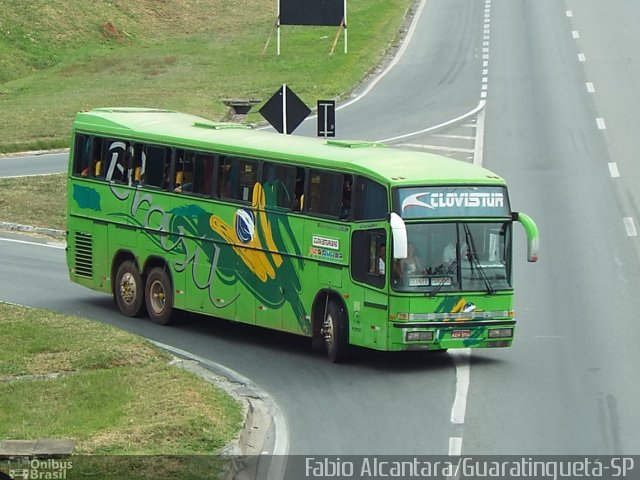 Clovis Turismo 7070 na cidade de Aparecida, São Paulo, Brasil, por Fabio Alcantara. Número da foto: #2862738.