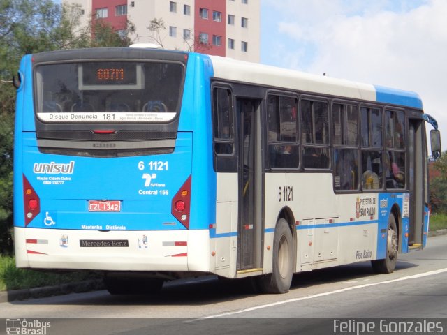 Viação Cidade Dutra 6 1121 na cidade de São Paulo, São Paulo, Brasil, por Felipe Gonzales. Número da foto: #2867207.