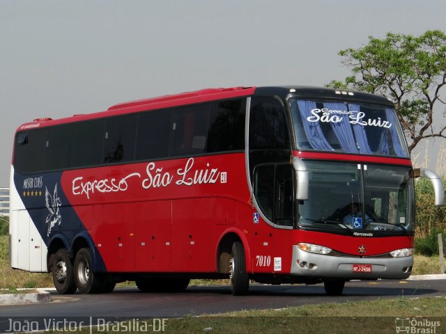Expresso São Luiz 7010 na cidade de Brasília, Distrito Federal, Brasil, por João Victor. Número da foto: #2866321.