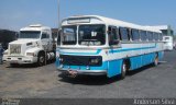 Ônibus Particulares  na cidade de Salinas, Minas Gerais, Brasil, por Anderson Silva. Número da foto: #:id.