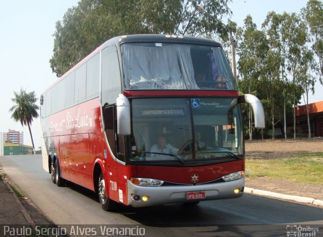 Expresso São Luiz 7110 na cidade de Cuiabá, Mato Grosso, Brasil, por Paulo Sergio Alves Venancio. ID da foto: 2870804.