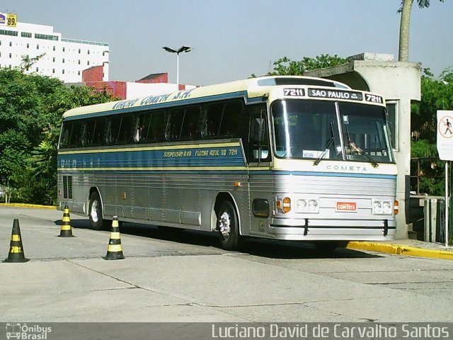 Viação Cometa 7211 na cidade de São Paulo, São Paulo, Brasil, por Luciano David de Carvalho Santos. ID da foto: 2871131.