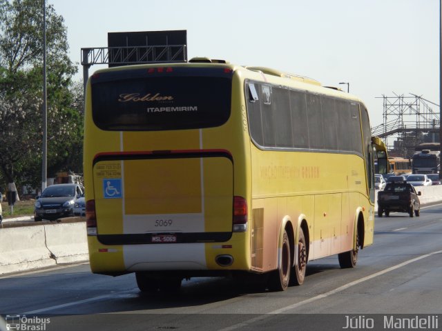 Viação Itapemirim 5069 na cidade de Belo Horizonte, Minas Gerais, Brasil, por Júlio  Mandelli. Número da foto: #2815004.