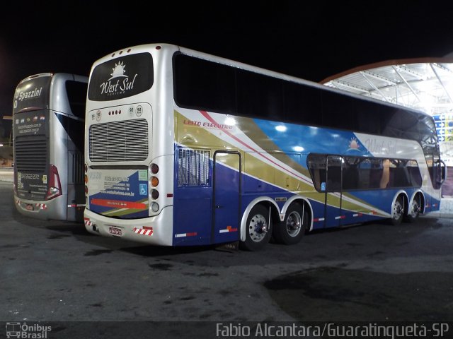 West Sul 7528 na cidade de Aparecida, São Paulo, Brasil, por Fabio Alcantara. Número da foto: #2813760.