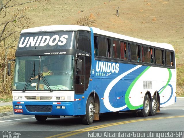 Viagens Unidos 7000 na cidade de Aparecida, São Paulo, Brasil, por Fabio Alcantara. ID da foto: 2878691.