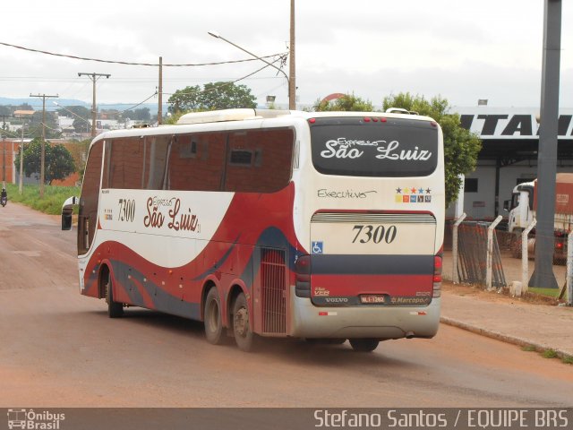 Expresso São Luiz 7300 na cidade de Rondonópolis, Mato Grosso, Brasil, por Stefano  Rodrigues dos Santos. Número da foto: #2817333.