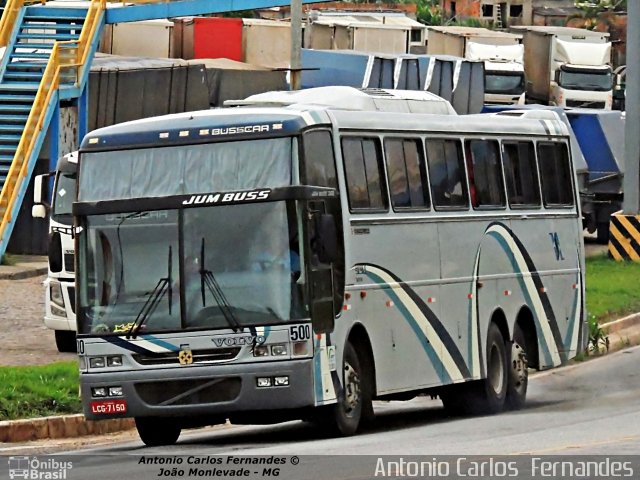 LV Turismo 500 na cidade de João Monlevade, Minas Gerais, Brasil, por Antonio Carlos Fernandes. Número da foto: #2818416.