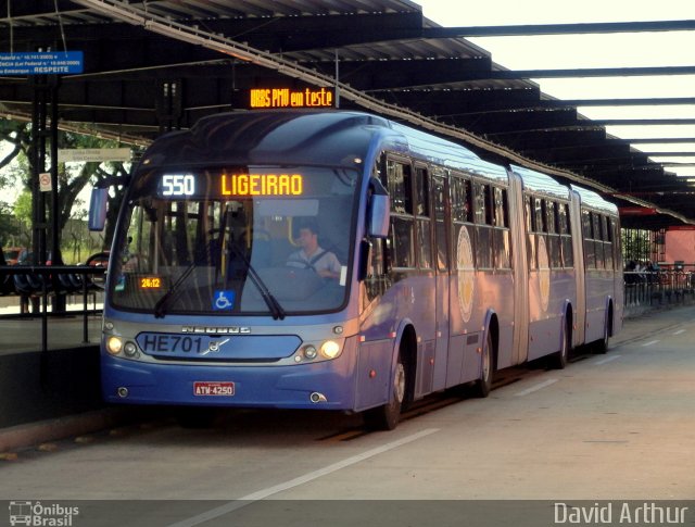 Auto Viação Redentor HE701 na cidade de Curitiba, Paraná, Brasil, por David Arthur. ID da foto: 2822052.