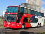 Pluma Conforto e Turismo 7000 na cidade de Curitiba, Paraná, Brasil, por Felipe Aquino da Silva. Número da foto: #2820419.
