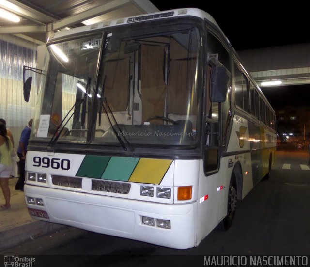Empresa Gontijo de Transportes 9960 na cidade de Belo Horizonte, Minas Gerais, Brasil, por Maurício Nascimento. Número da foto: #2824201.