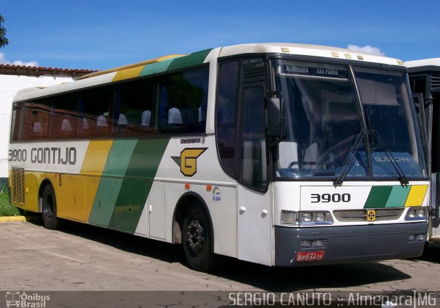 Empresa Gontijo de Transportes 3900 na cidade de Almenara, Minas Gerais, Brasil, por Sérgio Augusto Braga Canuto. ID da foto: 2828812.