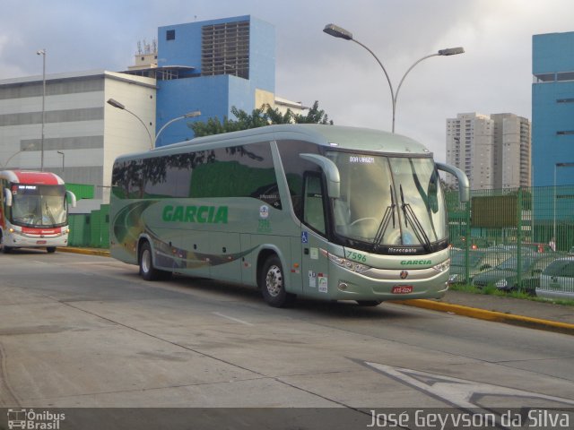 Viação Garcia 7596 na cidade de São Paulo, São Paulo, Brasil, por José Geyvson da Silva. Número da foto: #2901078.