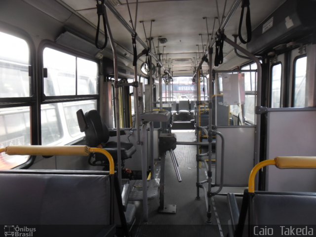 Sucata e Desmanches 4 1739 na cidade de Osasco, São Paulo, Brasil, por Caio  Takeda. Número da foto: #2907451.