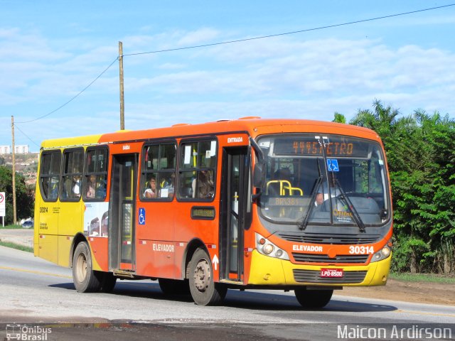 Expresso Luziense > Territorial Com. Part. e Empreendimentos 30314 na cidade de Sabará, Minas Gerais, Brasil, por Maicon Ardirson. Número da foto: #2914523.