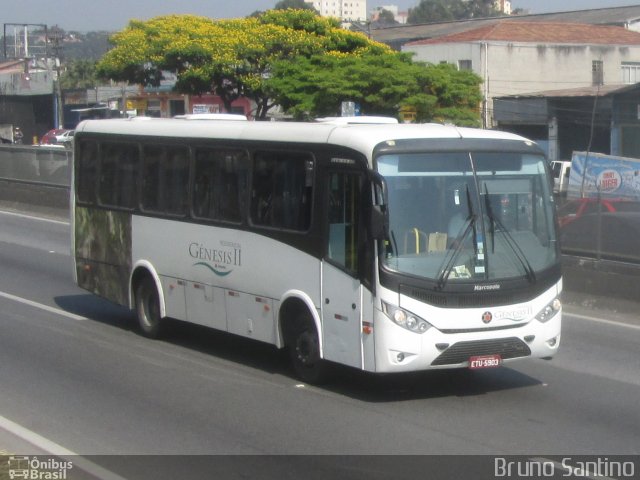 Ônibus Particulares na cidade de Taboão da Serra, São Paulo, Brasil, por Bruno Santino. Número da foto: #2915346.