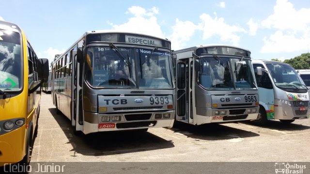 TCB - Sociedade de Transportes Coletivos de Brasília 9393 na cidade de Brasília, Distrito Federal, Brasil, por Clébio Júnior. Número da foto: #2917741.