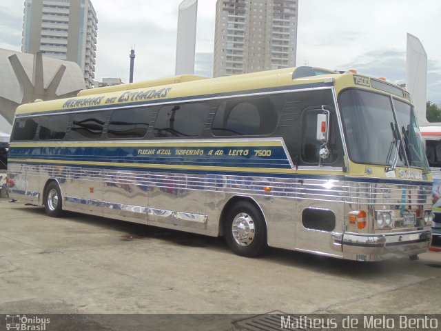 Ônibus Particulares 7500 na cidade de São Paulo, São Paulo, Brasil, por Matheus de Melo Bento. Número da foto: #2917013.