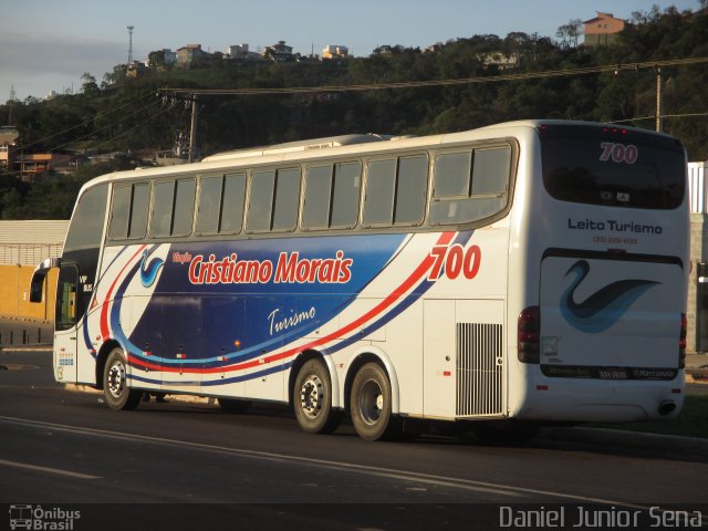 Viação Cristiano Morais 700 na cidade de Itabirito, Minas Gerais, Brasil, por Daniel Junior Sena. Número da foto: #2921388.