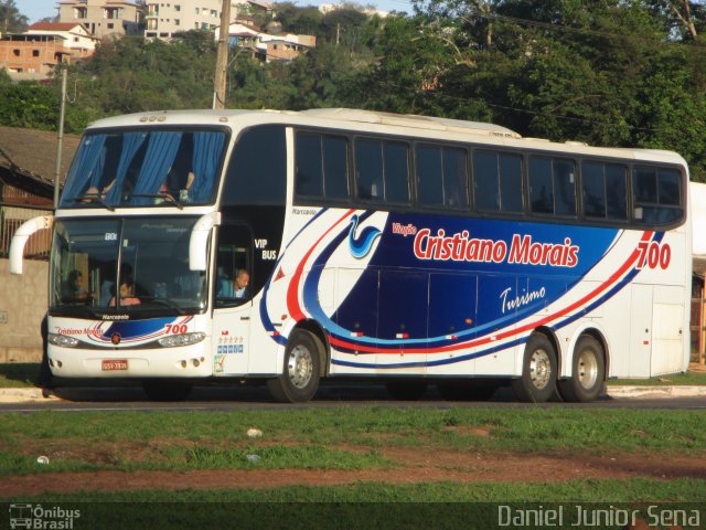 Viação Cristiano Morais 700 na cidade de Itabirito, Minas Gerais, Brasil, por Daniel Junior Sena. Número da foto: #2921389.