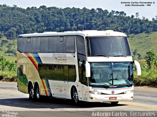 Horizonte Turismo 2006 na cidade de João Monlevade, Minas Gerais, Brasil, por Antonio Carlos Fernandes. Número da foto: #2922322.