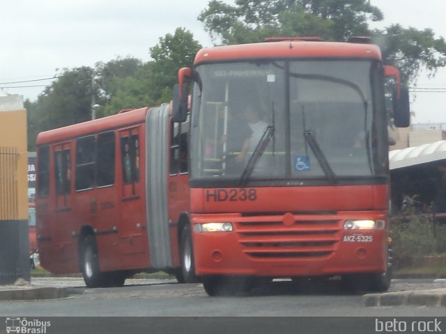 Auto Viação Redentor HD238 na cidade de Curitiba, Paraná, Brasil, por Alberto Selinke. ID da foto: 2923265.