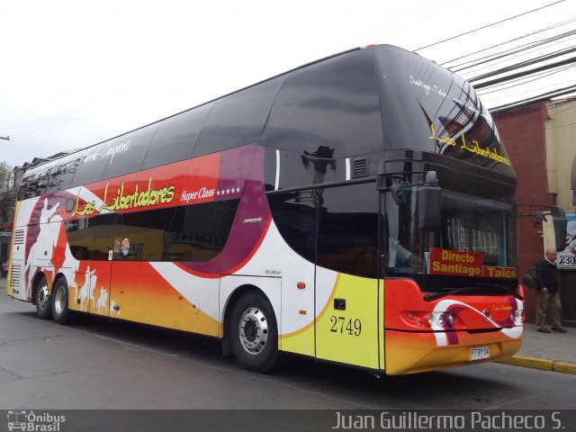 Los Libertadores 2749 na cidade de , por Juan Guillermo Pacheco S.. Número da foto: #2921690.