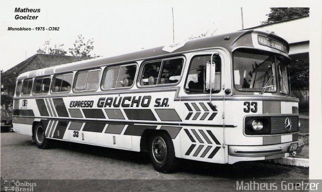 Expresso Gaucho 33 na cidade de Santa Cruz do Sul, Rio Grande do Sul, Brasil, por Matheus Goelzer. Número da foto: #2882332.
