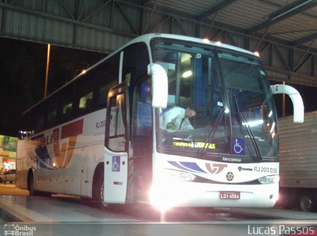 Viação Teresópolis RJ 203.035 na cidade de Petrópolis, Rio de Janeiro, Brasil, por Lucas Passos. Número da foto: #2924687.