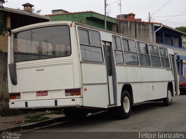 Ônibus Particulares 6090 na cidade de Osasco, São Paulo, Brasil, por Felipe Gonzales. ID da foto: 2928272.