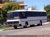 Ônibus Particulares 9165 na cidade de Tramandaí, Rio Grande do Sul, Brasil, por Rodrigo  Ribeiro. Número da foto: #2930677.