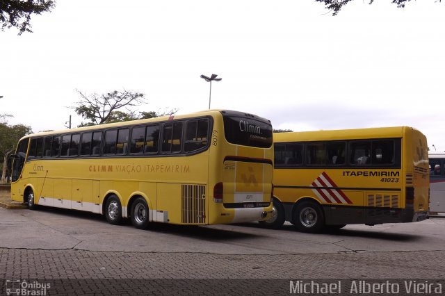 Viação Itapemirim 8079 na cidade de São Paulo, São Paulo, Brasil, por Michael  Alberto Vieira. Número da foto: #2931116.