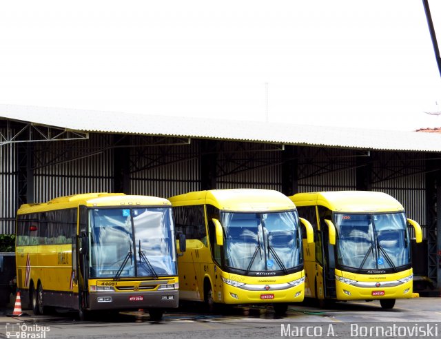 Viação Itapemirim 44051 na cidade de Governador Valadares, Minas Gerais, Brasil, por Marco A.   Bornatoviski. ID da foto: 2932001.