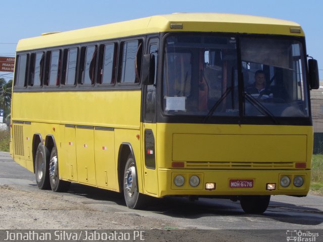 Ônibus Particulares 6476 na cidade de Jaboatão dos Guararapes, Pernambuco, Brasil, por Jonathan Silva. ID da foto: 2932257.