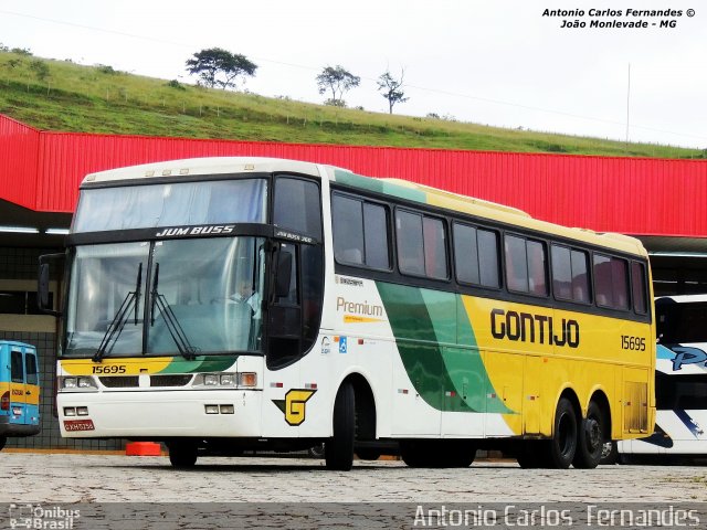 Empresa Gontijo de Transportes 15695 na cidade de João Monlevade, Minas Gerais, Brasil, por Antonio Carlos Fernandes. ID da foto: 2934727.