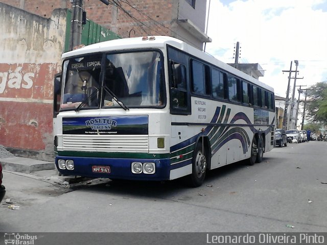Ônibus Particulares 9167 na cidade de Caruaru, Pernambuco, Brasil, por Leon Oliver. Número da foto: #2935055.