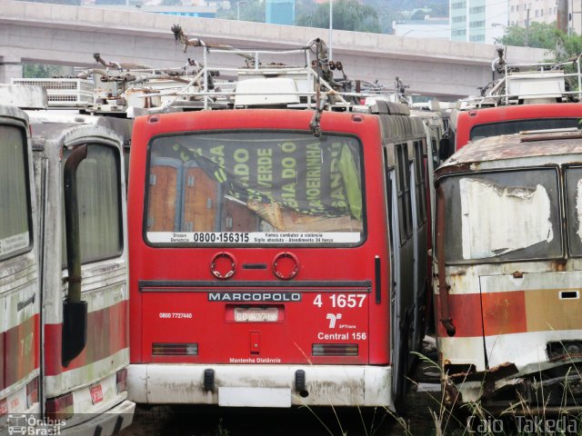 Sucata e Desmanches 4 1657 na cidade de São Paulo, São Paulo, Brasil, por Caio  Takeda. ID da foto: 2936172.