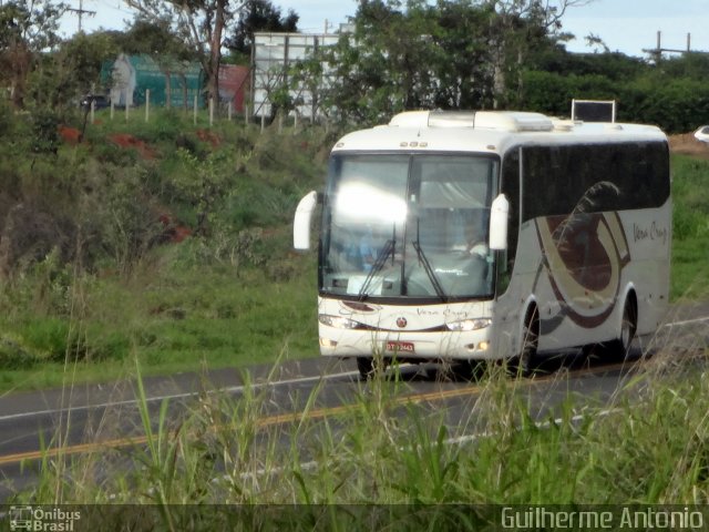 Vera Cruz Transporte e Turismo 1930 na cidade de Araxá, Minas Gerais, Brasil, por Guilherme Antonio. Número da foto: #2937768.