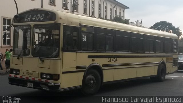 La 400 98 na cidade de , por Francisco Carvajal Espinoza. Número da foto: #2938941.