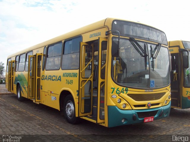 Viação Garcia 7649 na cidade de Londrina, Paraná, Brasil, por Diego Lopes. ID da foto: 2940856.