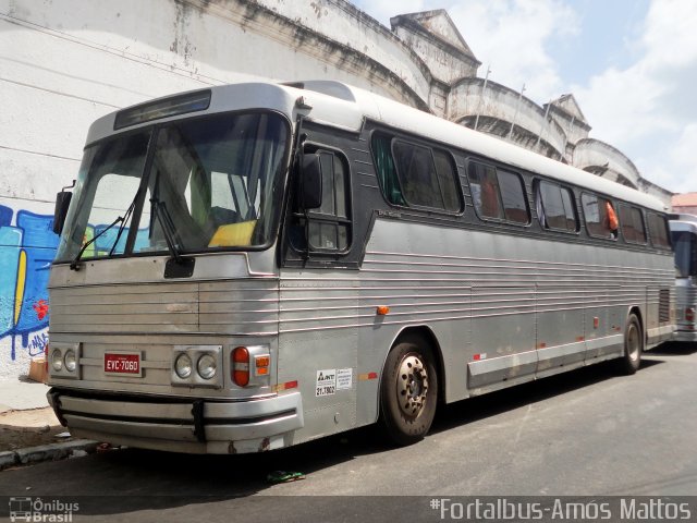 Ônibus Particulares 7060 na cidade de Fortaleza, Ceará, Brasil, por Amós  Mattos. ID da foto: 2940801.