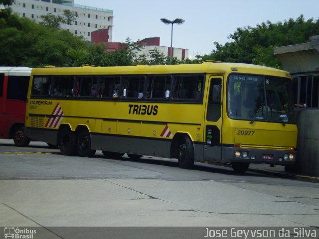 Viação Itapemirim 20927 na cidade de São Paulo, São Paulo, Brasil, por José Geyvson da Silva. ID da foto: 2942135.