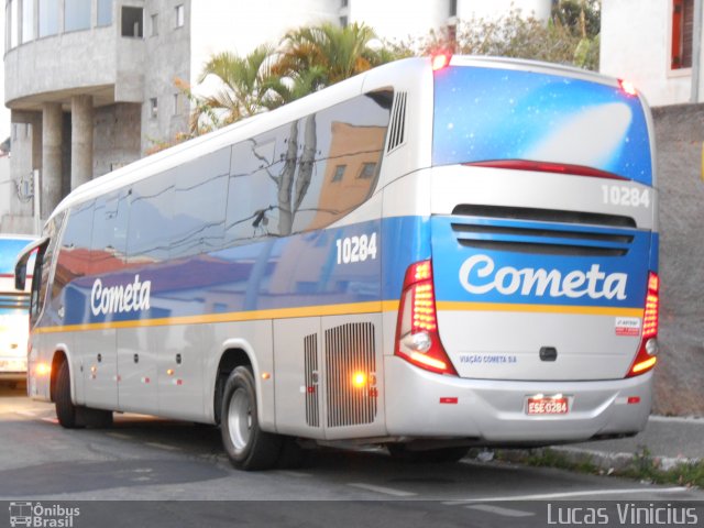 Viação Cometa 10284 na cidade de Guaratinguetá, São Paulo, Brasil, por Lucas Vinicius Lima. Número da foto: #2944277.