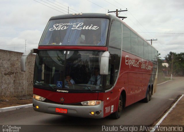 Expresso São Luiz 7010 na cidade de Cuiabá, Mato Grosso, Brasil, por Paulo Sergio Alves Venancio. Número da foto: #2946594.