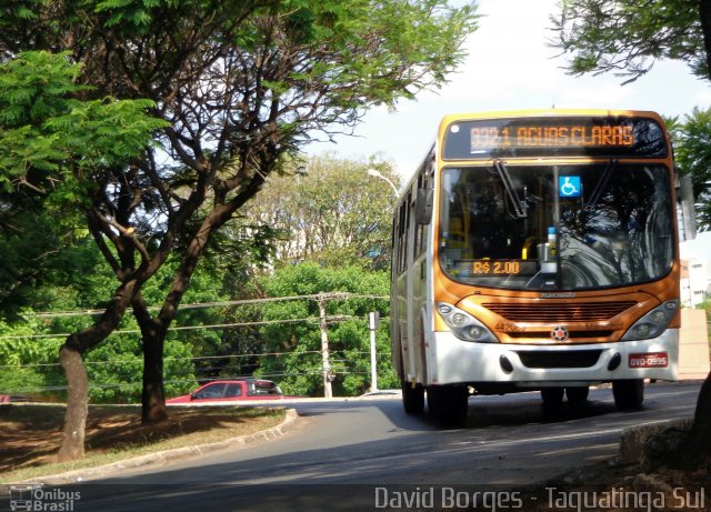 Auto Viação Marechal Brasília 442089 na cidade de Taguatinga, Distrito Federal, Brasil, por David Borges. Número da foto: #2883737.