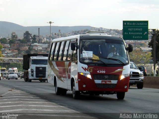 WG Turismo 4200 na cidade de Belo Horizonte, Minas Gerais, Brasil, por Adão Raimundo Marcelino. Número da foto: #2949077.